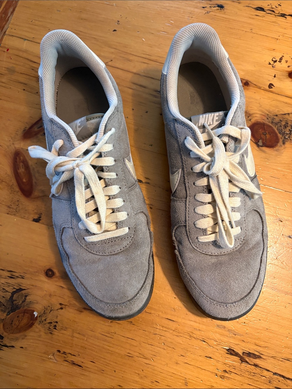 Nike Men’s Suede Field General sneakers